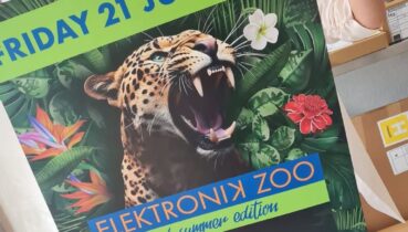 elektronik zoo poster